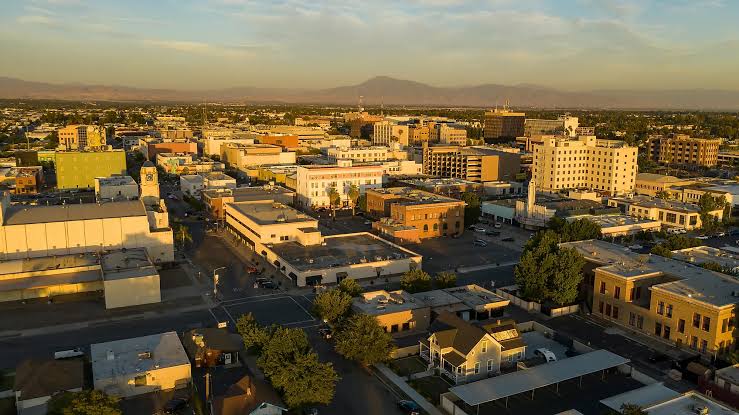 Bakersfield, CA #5142